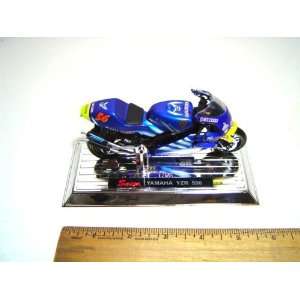  Yamaha YZR 500 Blue w/ #56   Scale 118 Toys & Games