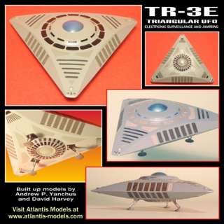 TR 3E Triangular UFO Surveillance   Atlantis Kit #1002  