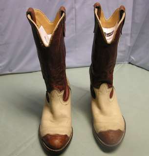 CHILDS UNBRANDED TWO TONE COWBOY WESTERN BOOTS Sz 3 1/2 D  
