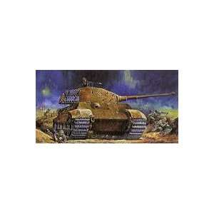    Fujimi 1/76 German King Tiger II Heavy Tank Kit Toys & Games