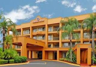 Night Stay at Comfort Suites Hotel in Deerfield Beach, Florida 