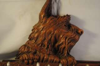   1940s Syrocowood tie rack with large head of a Scottie dog M1612