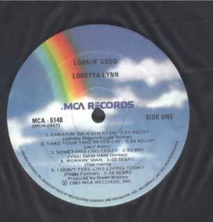 Loretta Lynn Lookin Good LP VG++/NM USA MCA MCA 5148  