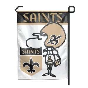   New Orleans Saints NFL 11 X 15 Garden Flag Mascot: Sports & Outdoors