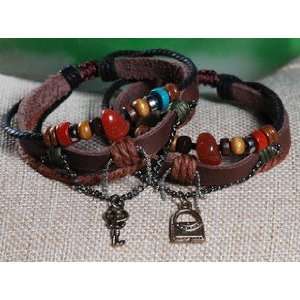  Fall in Love Handmade Special Gift Ideas Couple Leather 