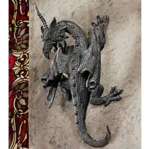 Design Toscano PD1376 Horned Dragon of Devonshire Wall Sculpture