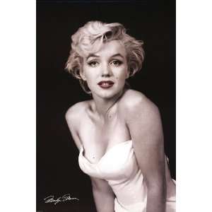  Marilyn Monroe   Red Lips by Unknown 24x36
