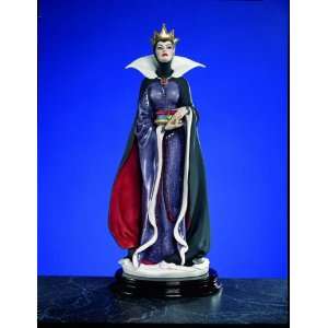    Giuseppe Armani Evil Queen Walt Disney Figurine: Home & Kitchen