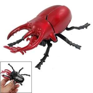   Como Black Red Creeping Insect Flip Wings Design Beetle Toys & Games