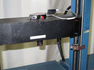 INSTRON 1130 TENSILE TESTER  