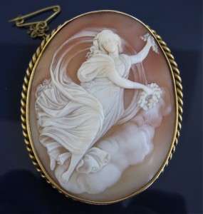Fine Antique 1800s Victorian Superbly Carved Shell Cameo Brooch ~ NO 