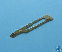 15 STAINLESS STEEL SCALPEL BLADE / STERILE (COUNT 10)  