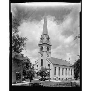  Photo St. Georges Church, churchyard, Fredericksburg 