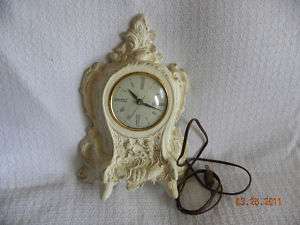 Vintage Sessions Mantle Clock in Holland Mold  
