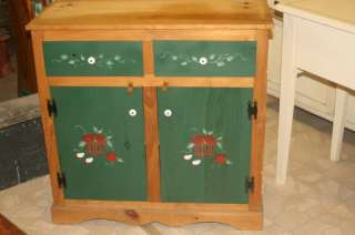 Country Pine Kitchen Base Cabinet with Apple Decoration  