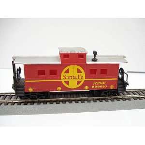   Fe ATSF Cupola Caboose #999850 HO Scale by Life Like: Toys & Games