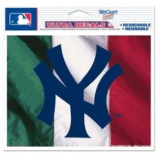  New York Yankees Cap Logo on Italian Flag Ultra Decal 