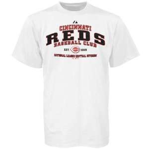 Majestic Cincinnati Reds Fan Club White T shirt:  Sports 