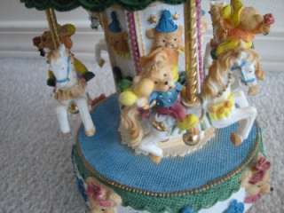 Horses Carousel Musical Gift Box Tune CAROUSEL WALTZ  