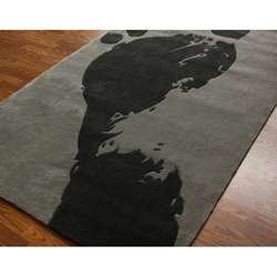 Handmade Alexa Pino Footprint Rug (5 x 8)  Overstock
