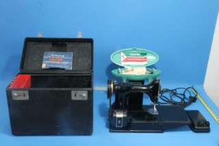   SINGER Featherweight 221 Sewing Machine And Buttonholer In Case  