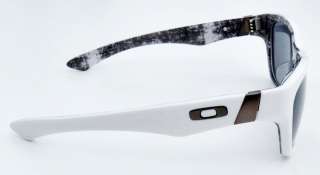 Oakley Jupiter LX Sunglasses Alpha Blue Print/Polarized 700285300078 