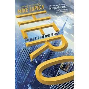  Hero [Hardcover] Mike Lupica Books