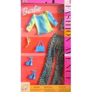   : Barbie Fashion Avenue Clothes   Music Concert (2002): Toys & Games
