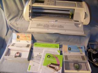 Cricut Expression Machine Scrapbooking, other Crafts 2 cartridges Used 