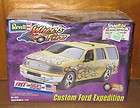   Wheels Of Figure Custom Ford Expedition Snap Tite 1:25 Scale SEALED