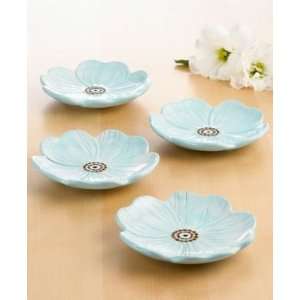 Laurie Gates Madison Floral Pinch Plate, Set of 4:  Kitchen 