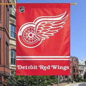  Detroit Red Wings 27 x 37 Red Vertical Banner Flag 