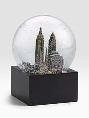    New York City Snow Globe  