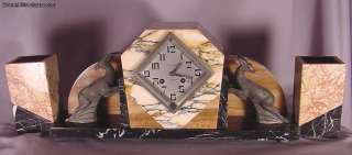Sistema de reloj de las canicas y de metal art déco de 3 piezas