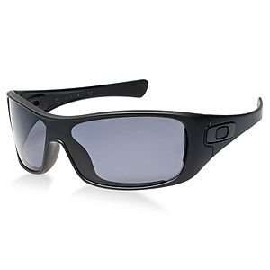  Oakley Antix Polarized Sunglasses 2011: Sports & Outdoors
