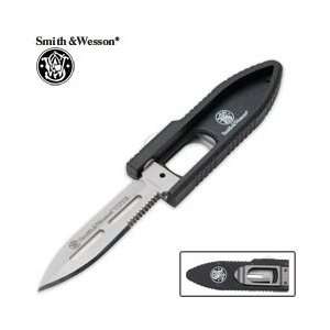 Smith & Wesson SWVIP Viper Serrated Knife