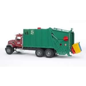  Toys Mack Granite Garbage Truck (Ruby, Red, Green): Toys & Games